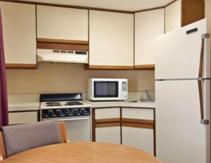 Econo Lodge Franklin Bagian luar foto